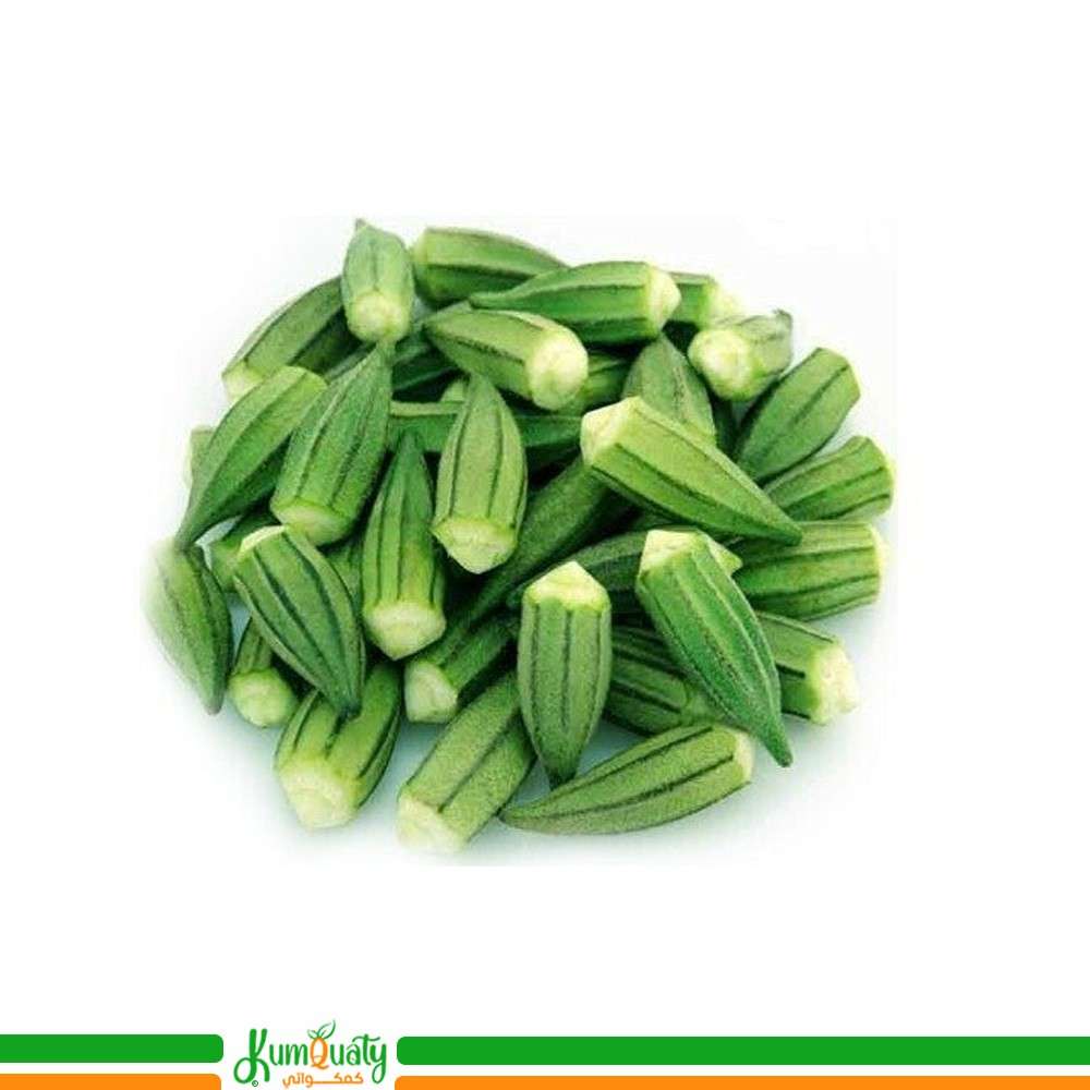 بامية خضراء وسط